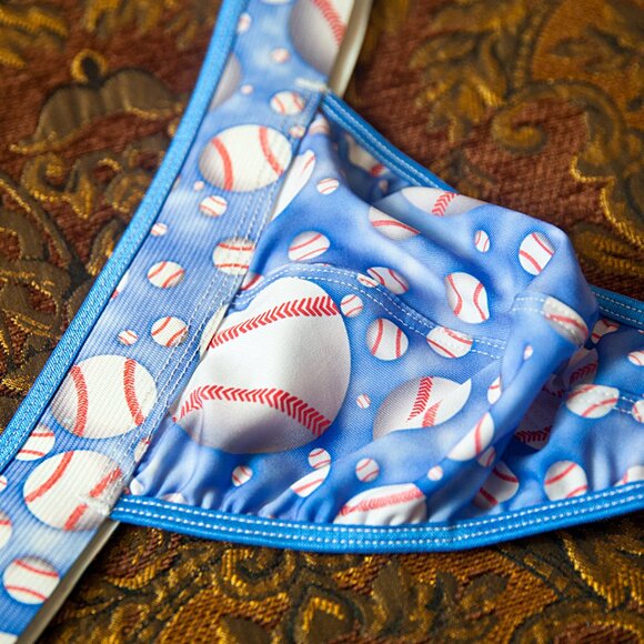 Mens Baseballs Print Thong Handmade - Picture 5 of 6